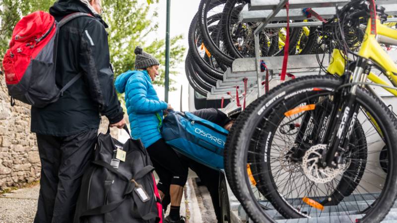 We'll move your luggage so you don't have to carry it! |  <i>Lachlan Gardiner</i>